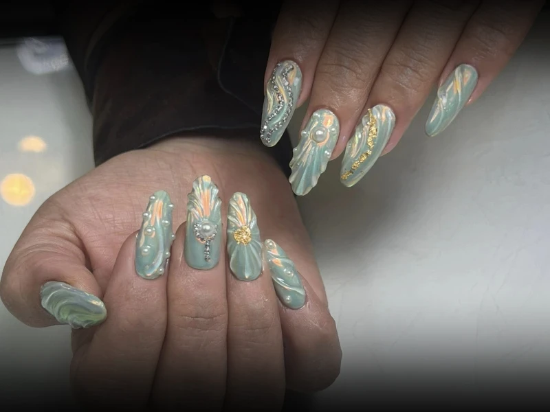 Nail Refill Services