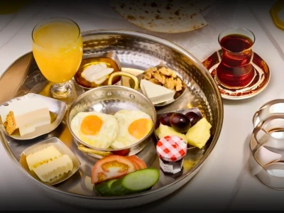 سینی صبحانه ایرانی
