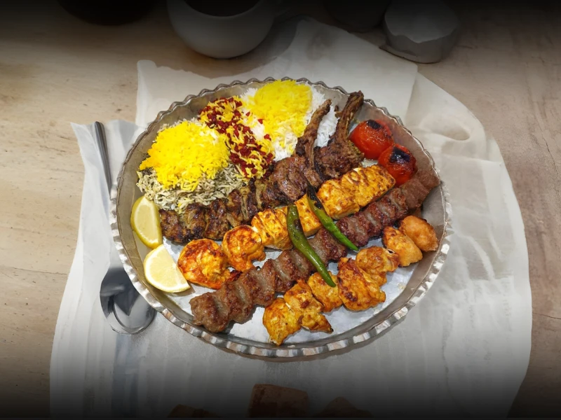 Family Tray (Mix Kebab)