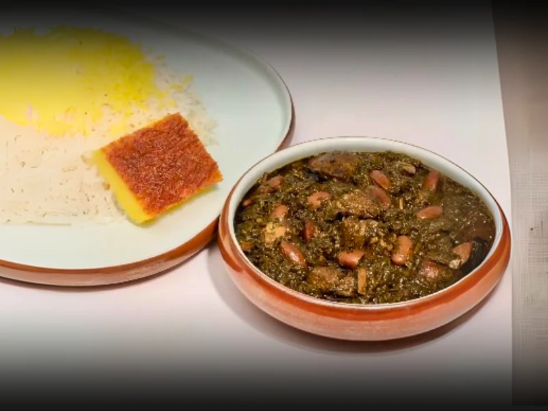 خورشت قرمه سبزی